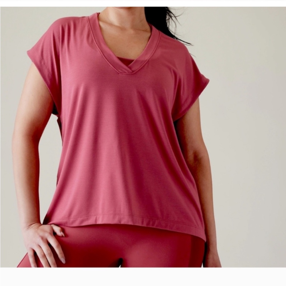 Athleta Explore Split Back Tee Tshirt Boxy Women'… - image 2